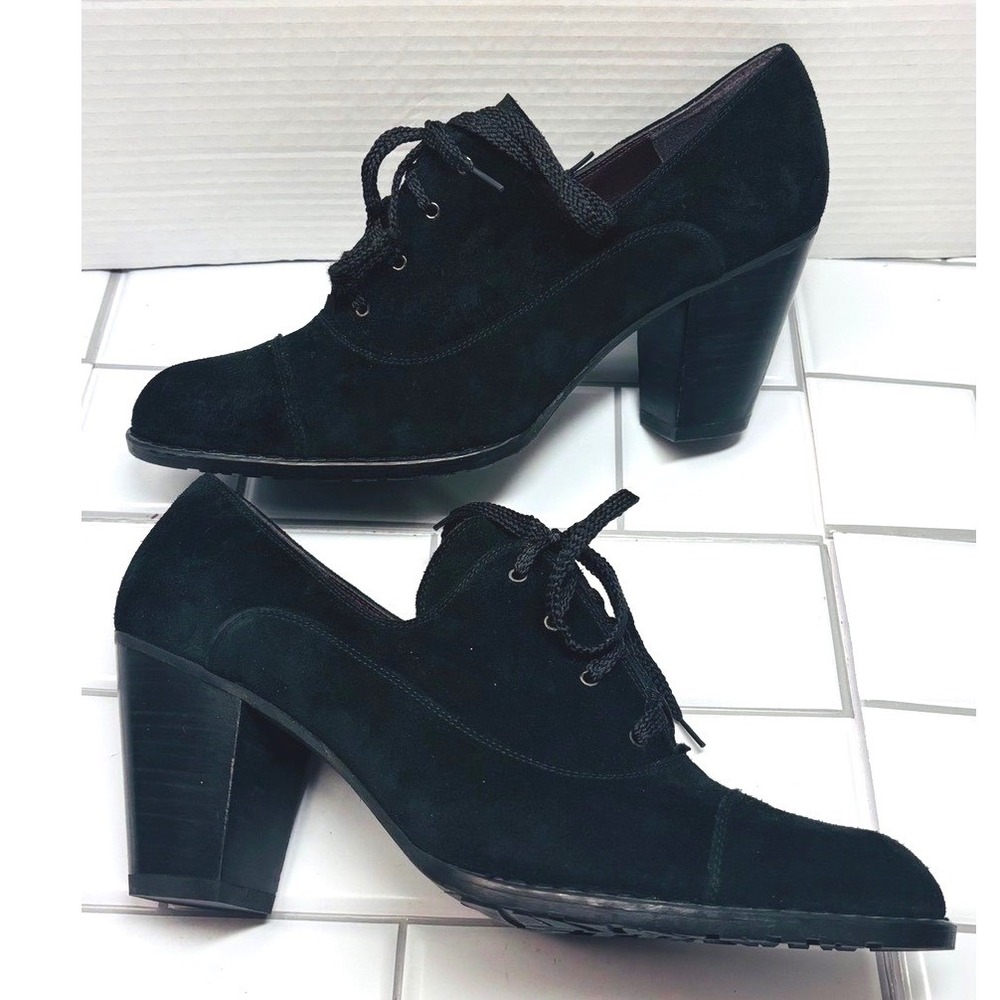 Stuart Weitzman Oxford Block Heels Womens 10M Black Suede Excellent Lace Up Pump